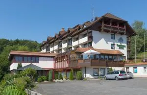 PANORAMA Hotel Heimbuchenthal - 奥登瓦尔德县赫希斯特