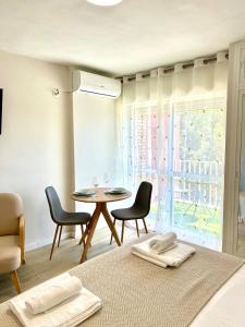 Iris Beach 216