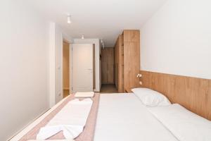 Amra Delux Apartments Durres