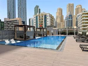 Airstay - Contemporary Studio - Dubai Marina - Monthly Offer Available