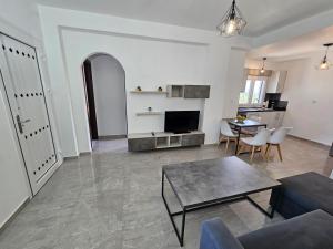 Kamara Apartments