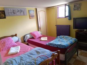 Maison entière avec parking, garage et jardin