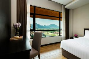 Amari Vang Vieng