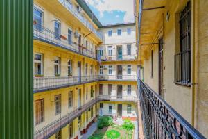 Spacious 3BR Roomy Apartment at Puskás Stadium