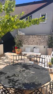 VILLA MOST Tisno