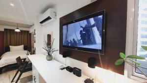 L1 Loft Stay Bonifacio Global City