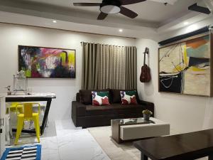L1 Loft Stay Bonifacio Global City