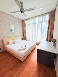 Soho Suites klcc by Farrah
