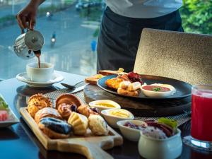 Mercure Hyderabad KCP Banjara Hills, An Accor Hotel