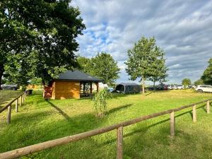 Przystań Zagać - Pole namiotowe i kempingowe