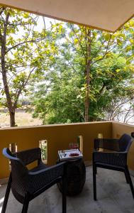 Alaya Stays Autum Villa Pet-friendly 4-BHK Villa with Private pool, Game Zone, Indoor Bar and Garden