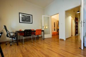 Amimoni Apartment