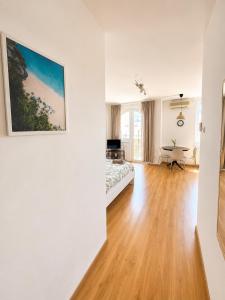 Cozy nest with free parking