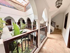 Riad Achwaq
