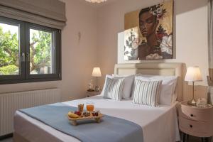 Villa Sofoklis - local retreat with jacuzzi!