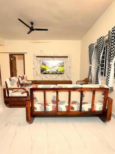 Elite Luxury 3BHK Near Hitex at Hitech City KK