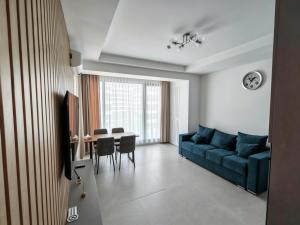 ROX by Axxis Beach Mamaia