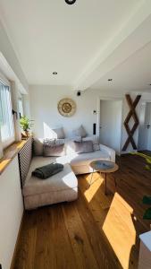 Klimatisierte Komfort-Eifel-Ferienwohnung Mechernich, Obergartzem, Satzvey - nahe Krewelshof, Burg Satzvey & Phantasialand