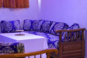 White Majorelle Relax