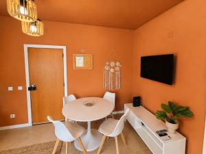 Vilamoura Condominium with Parking and Pool - 1 Bedroom Apartment with Large Sofa-bed, Private Balconies with Pool view, near The Marina & Beaches