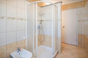 Prostorni in udobni apartmaji Izola SL - Spacious & Comfortable Apartments Izola SL