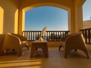 El Gouna luxury apartment lagoon and pool view