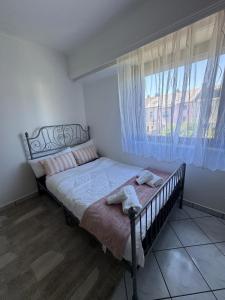 2 bedroom flat Bonnevoie - sleeps 7