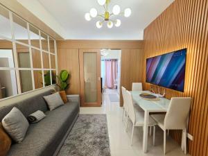 Mall of Asia Shore 3 condotel street Near Airport