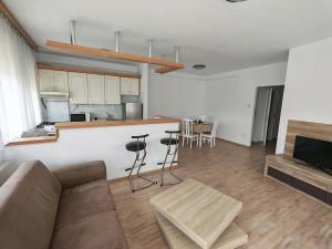 Central Walk Residence