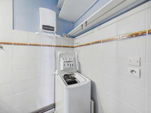 Studio Mezzanine pour 4 à Marseillan avec Parking Privé, TV et Cuisine Équipée - FR-1-326-783