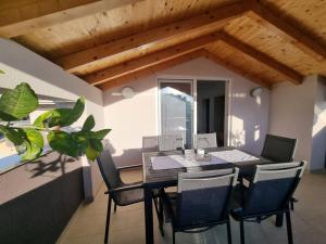Apartments Petras