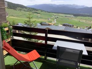 SUPERBE T2 ATYPIQUE-Vue PANORAMIQUE-IDEALEMENT SITUE !