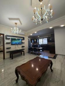 Toums Apartments