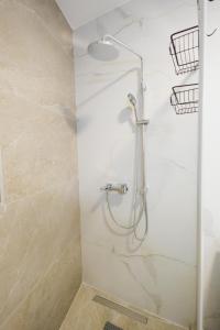 iNSide Stay