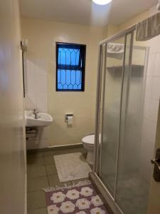 Nairobi 2 bedroom apartment, close to Airport