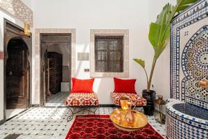 Riad Chaleurs - Breakfast included -15 min Walk Jemaa El Fna