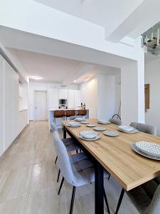 Luxury Duplex House in Center of Malta with Private Swimming Pool