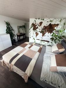 Modern apartment with garden