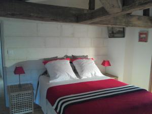 Hotels Chateau De Champdolent : photos des chambres