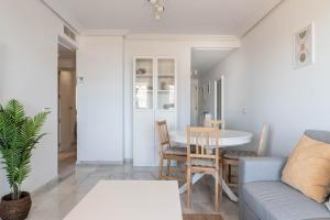 Bright Pool Apartment Torremolinos