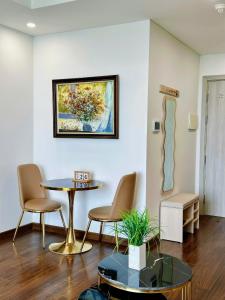 Hanoi Homestay VinSmart City Big Stu Big Sale
