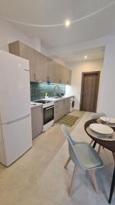 Kontrakia Apartments
