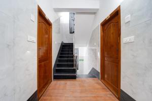Townhouse Coimbatore International Airport Formerly MK Elegance Inn