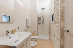 Minimal Suite self check-in e Wi-Fi eccellente - P r a t u r e c c i Group
