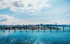 2 Bed Room Luxury Accommodation At Central Pattaya