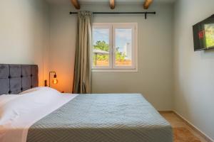 Anthos Luxury Villa