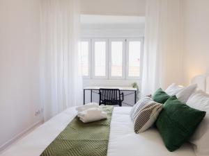 3E- Explore Lisbon on Foot from One of the Citys Most Walkable Locations l Soar Home Stays l