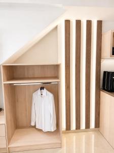 Altheon Studios 20m from the Sea