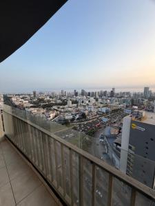 Downtown premium suite with city view