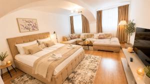 Sabin Apartments Private Parking